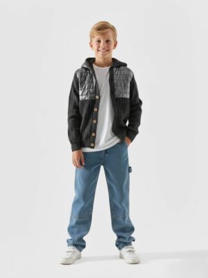 جاكيت أولادي شتوي مبطن ومنفوخ بلون رمادي داكن مع غطاء للرأس