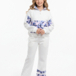 طقم شتوي بناتي أبيض وبنفسجي – ملابس أطفال خروج راقية