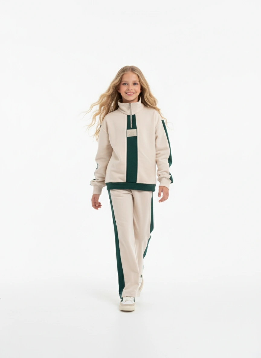 Girls Beige & Green Sweatsuit | سوت بناتي