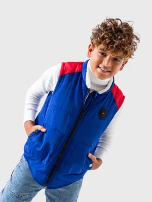 فيست أولادي شتوي مبطن باللون الأزرق الملكي. يتميز بأكتاف حمراء وبطانة صوفية حول الرقبة.