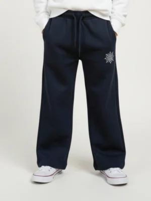 بنطلون سويت بانتس يونيسكس كحلي داكن بقصة واسعة ورباط خصر وطبعة ندفة ثلج