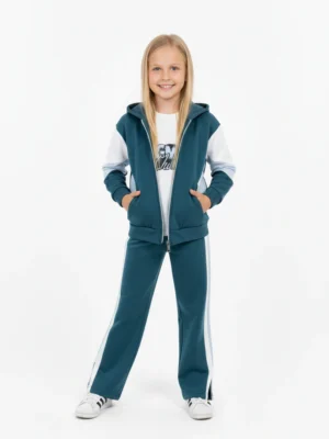 سوت بناتي شتوي زيتي 3 قطع – ملابس أطفال شتوي كاجوال