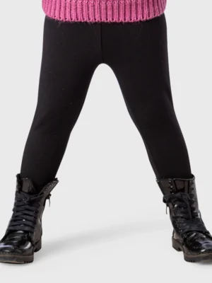 ليجن بناتي شتوي أساسي باللون الأسود السادة. مريح ودافيء للأطفال الصغار.