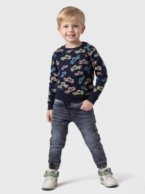 سويت شيرت كحلي بنقشة عربيات - ملابس أطفال شتوية أولادي