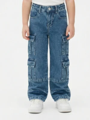 بنطلون جينز كارجو يونيسكس واسع الأرجل أزرق دينم فاتح – مقاس 2-6