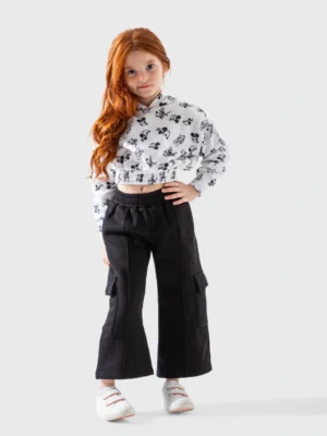 سويت شيرت ميكي أبيض وبنطلون أسود – ملابس أطفال شتوي بناتي