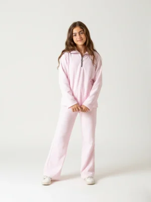 بيجامة شتوي بينك مضلعة للبنات – ملابس أطفال شتوية فاخرة