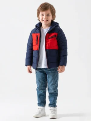 جاكيت مبطن أولادي كحلي في أحمر – ملابس أطفال شتوي أنيق