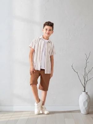 قميص أولادي أبيض نصف كم – ملابس أطفال صيفية للمناسبات