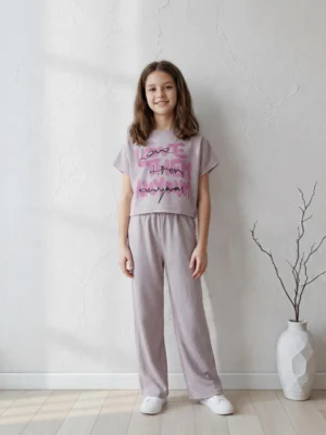 طقم بناتي موف قطعتين بنطلون واسع – ملابس أطفال صيفية