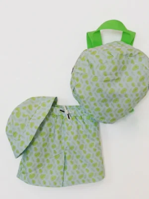 طقم مايوه أولادي 3 قطع أخضر بنقشة أوراق شجر – ملابس أطفال صيفية