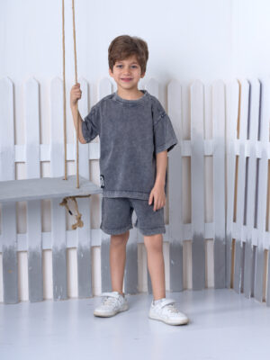 طقم أولادي صيفي رمادي أسيد واش – ملابس أطفال خروج صيفي